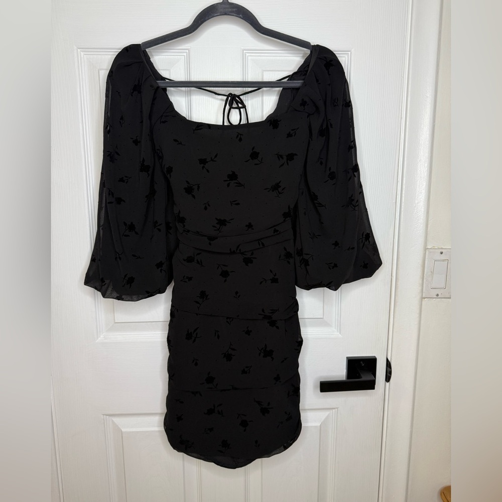 Black Sheath Dress with Scoop Neck and Bishop Sleeves